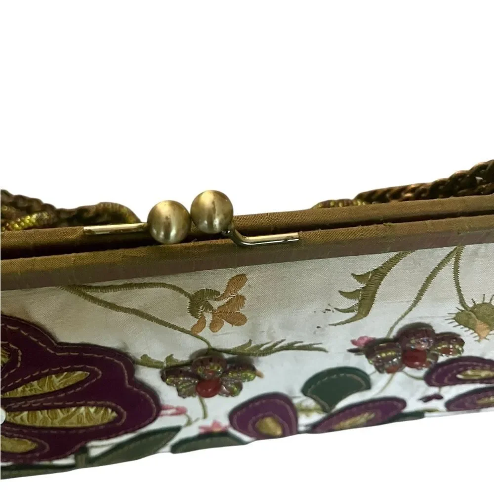 Mary Frances purse - Picture 5 of 10